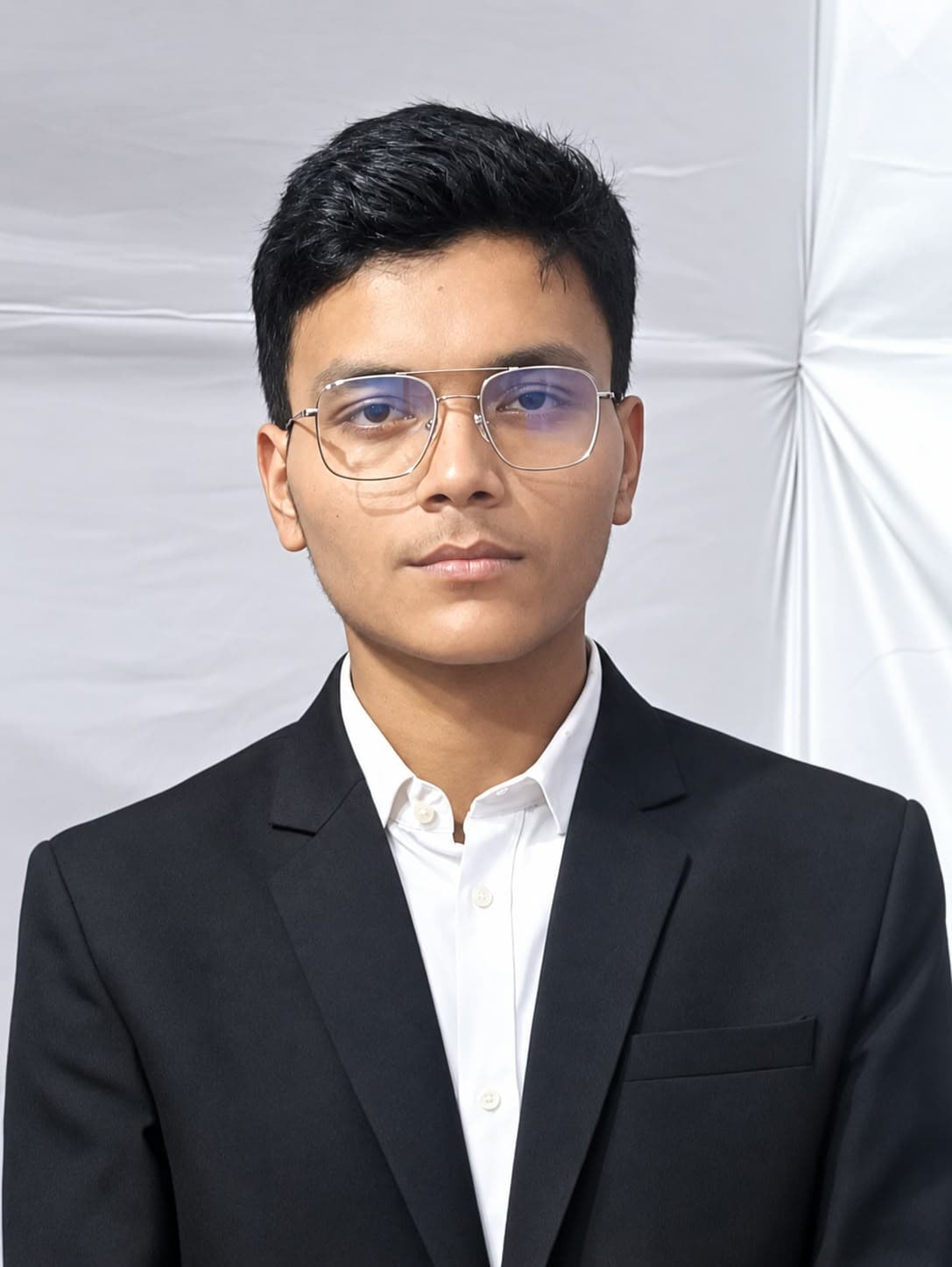 Portrait of Sudhanshu Pandey